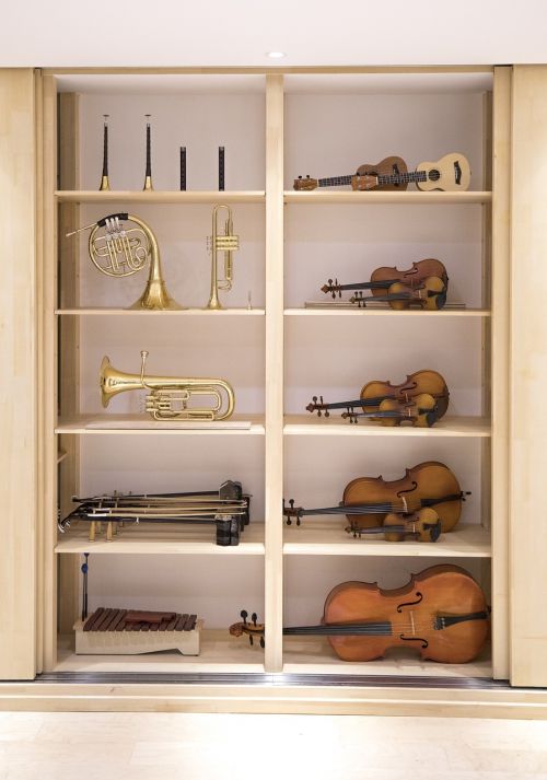 Muzikos Instrumentai, Smuikas, Trimitas, Saksofonas