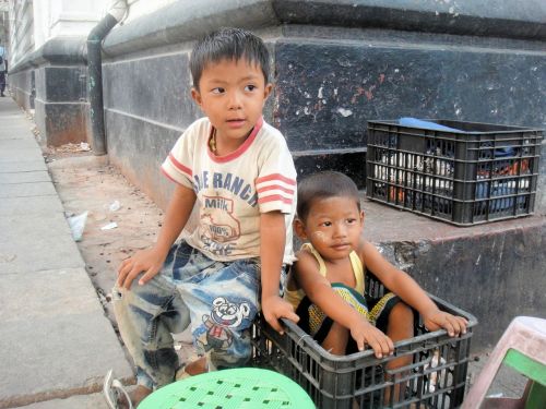 Mianmaras, Berniukai, Skurdas, Dėžė, Draugystė, Vaikai Žaidžia, Vaikai, Burma