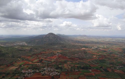 Nandi Kalvos, Kraštovaizdis, Deccan Plato, Karnataka, Indija