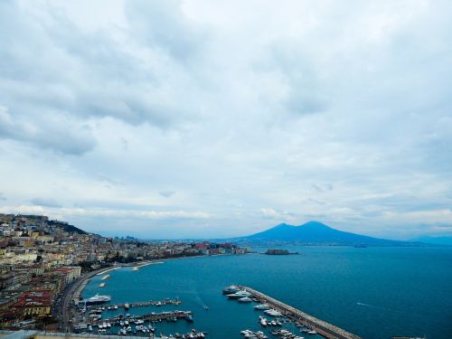 Naples, Vesuvius, Jūra