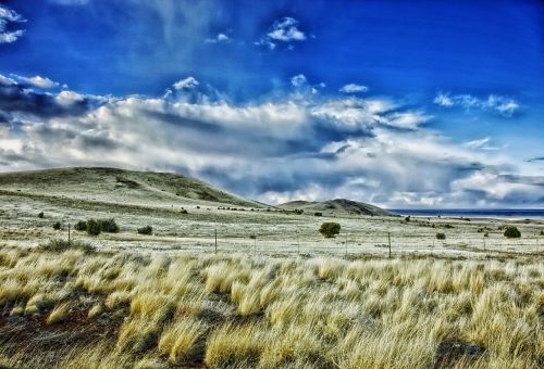 Naujasis Meksikas, Kraštovaizdis, Vaizdingas, Dangus, Debesys, Prairie, Žolė, Augalai, Kalnai, Buttes, Vista, Kaimas, Kaimas, Hdr, Gamta, Lauke