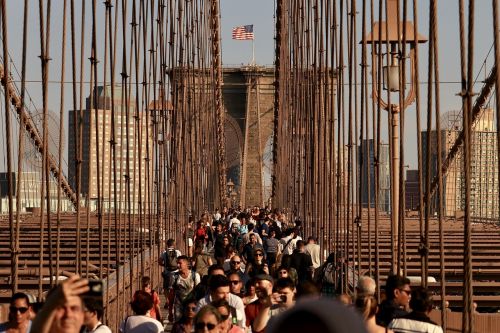 Niujorkas, Nyc, Bruklino Tiltas, Turistinis, Turizmas, Brooklynas, Tiltas, Vėliava, Minios, Užsiėmes, Niujorkas, Manhatanas, Žmonės