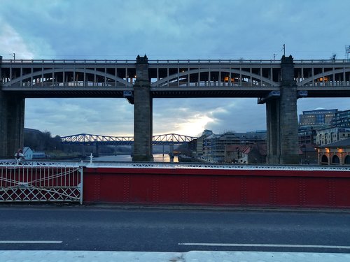 Newcastle Upon Tyne,  Tiltai,  Sūpynės Tiltas