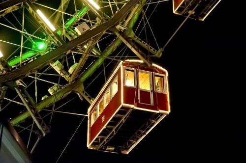 Naktinė Nuotrauka, Ferris Ratas, Prater, Vienna, Metų Rinka, Šviesus, Apšviestas, Gondola