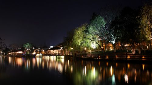 Naktinis Vaizdas, Wuzhen, Watertown