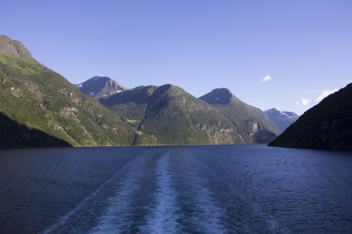 Nordkapp, Fjordai, Laivo Kelionė, Kruizas, Kalnai, Gamta, Norvegija, Kruizinis Laivas
