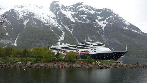 Norvegija, Eidfjord, Kraštovaizdis, Vanduo, Kruizinis Laivas, Sniegas, Kalnai, Fjordas