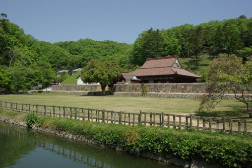 Okayama, Shizutani Mokykla, Akmeninė Siena