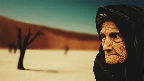Sena Moteris, Dykuma, Senatvė, Beduinas, Sausas, Senas, Žmonės, Smėlis