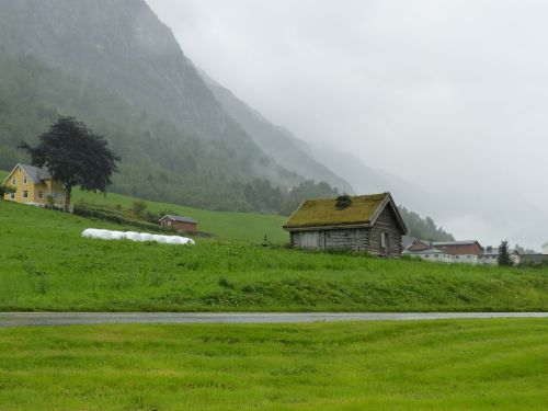 Senas, Norvegija, Kalnai