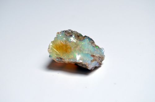 Opalas, Akmuo, Kristalas, Mineralinis