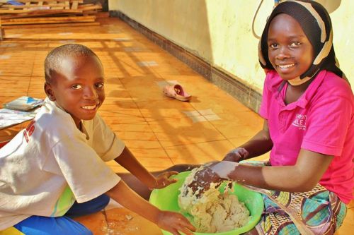Vaikų Globos Namai, Afrika, Tanzanija, Duonos Gaminimas, Kepimo, Vaikai