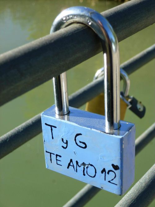 Užraktas,  Meilė,  Aranjuez,  Puente Barcas,  Ispanija,  Simbolis,  Romantika,  Tiltas,  Amžinybė