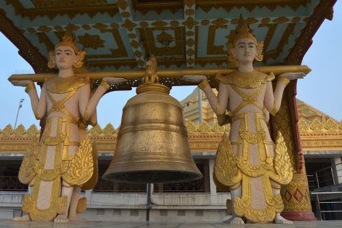 Pagoda, Mumbajus, Budizmas