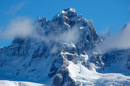 Skausmas, Torres, Chilean Patagonia, Gamta, Kalnai