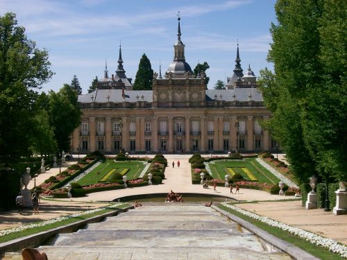 Rūmai, Segovia, Šaltinis