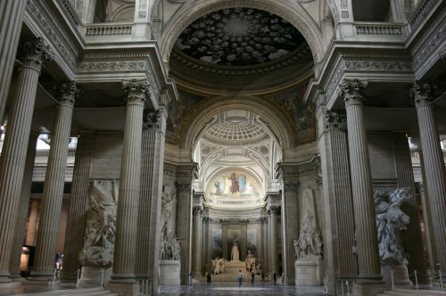 Panteonas, Paris, Stulpeliai, Pantheonas