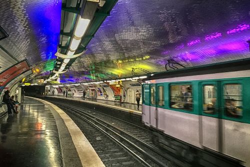 Paris, Metro, Stotis, France, Arts Et Metiers, Platforma, Tamsi, Žmogus, Iphone