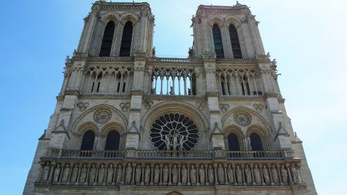 Paris, Notre Dame, Bažnyčia, Dom