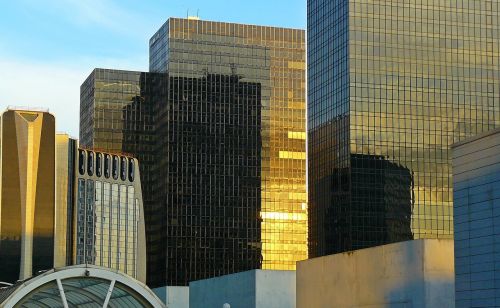Paris, Gynyba, Architektūra, La Défense, Dangoraižiai, Šiuolaikiška, Miesto Vaizdas, France, Panorama, Dangoraižis, Langas, Stiklo Fasadas, Futuristinis, Apmąstymai, Lichtspiel, Spalva, Saulės Šviesa, Miesto Planavimas, Miesto Plėtra, Biuro Pastatai