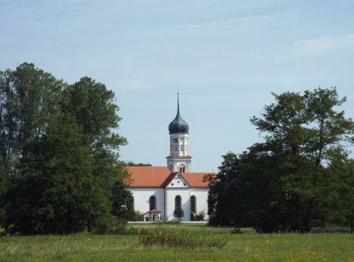 Parapinė Gessertshausen Bažnyčia, Bažnyčia, Gamta, Vasara