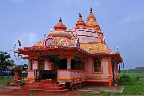 Parra Mahadev Šventykla, Dievybė, Religija, Hinduizmas, Garbinimas, Goa, Indija