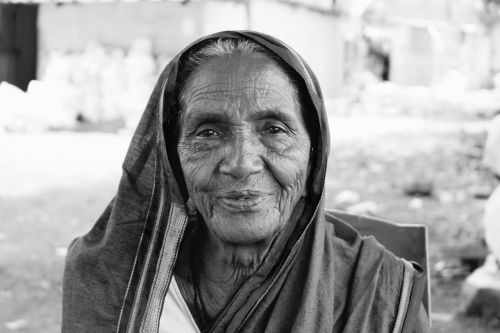 Žmonės, Senoji Indijos Moteris, Akys, Portretas, Suaugęs, Senyvo Amžiaus, Vienspalvis, Moteris