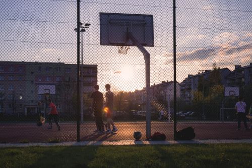 Žmonės, Aktyvus, Veikla, Rutulys, Krepšelis, Krepšinis, Vaikas, Vaikai, Varzybos, Tvora, Žaidimas, Šokinėti, Vaikas, Vaikai, Laisvalaikis, Žaisti, Žaidėjas