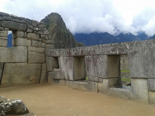 Peru, Andes, Šventykla