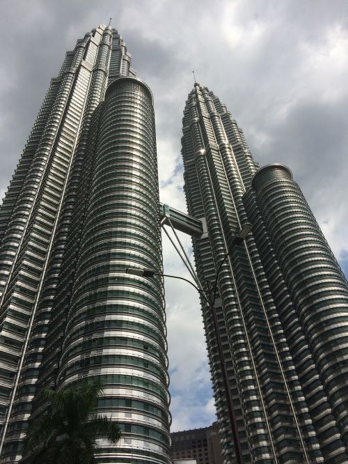 Petronos Bokštai, Kuala Lumpur, Dangoraižis, Malaizija