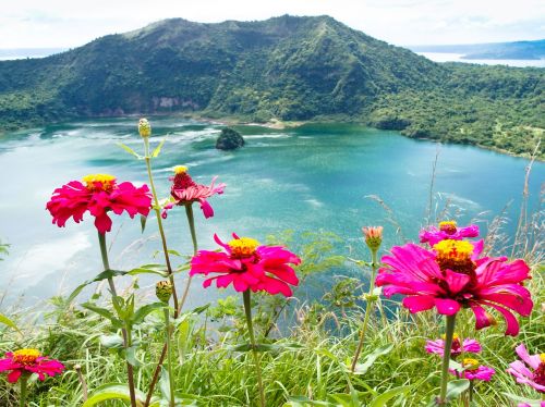 Filipinai, Luzonas, Ežero Taalas