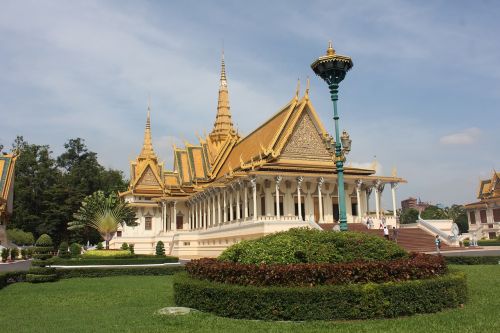 Phnompenh, Kambodža, Laukinis Pasiūla