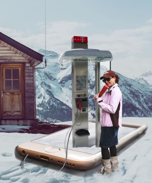 Telefono Stovas Sniege, Vaizdo Manipuliavimas, Telefonas, Yra Dažnis, Kalbėti