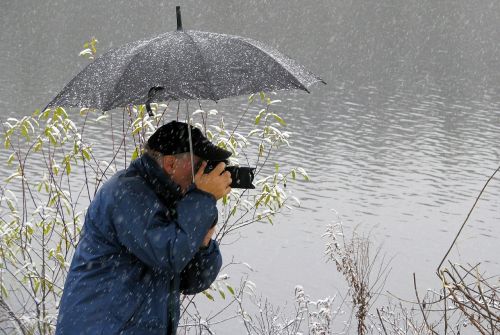 Fotografas, Fotoaparatas, Gamta, Ežeras, Sniegas, Skėtis, Koncentracija