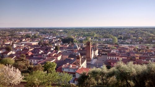 Pietrasanta, Versilia, Kraštovaizdis