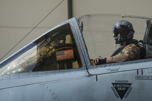 Pilotas, A-10, Warthog, Griaustinio Velnias, Usaf, Jungtinės Valstijos Oro Pajėgos, Oro Pajėgos, Reaktyvinis, Lėktuvas, Aviacija, Orlaivis