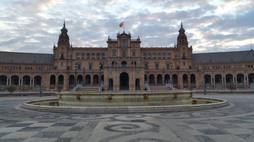 Plaza De España, Ispanijos Aikštė, Plaza Ispanija Orientyras