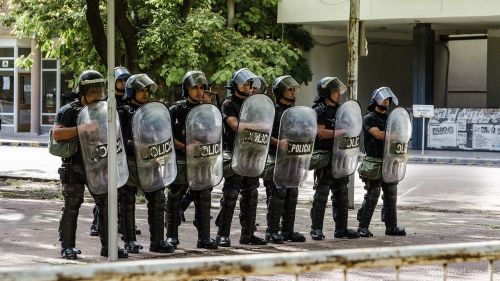 Policija, Protestas, Skydai, Riaušės
