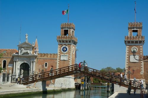 Ponte Dell Arsenale,  Pėsčiųjų Tiltas,  Venecijos Arsenale,  Įėjimas,  Bokštai,  Pastatas,  Vartai