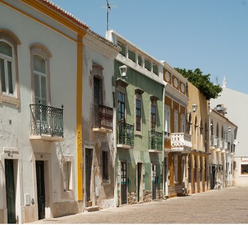 Portugal, Algarve, Tavira, Fasadai, Balkonai