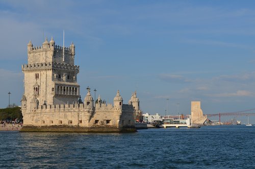 Portugalija,  Lisabonos,  Tagus Upės,  Turizmas,  Valtis,  Ramybė,  Mėlyna,  Paminklas,  Architektūra,  Turistas