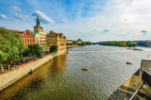 Prague, Upė, Valtys, Dangus, Burlentė, Gulbės, Čekų, Vanduo, Praha, Architektūra, Charles, Lauke