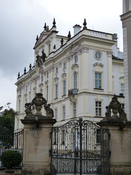 Prague, Čekijos Respublika, Rūmai