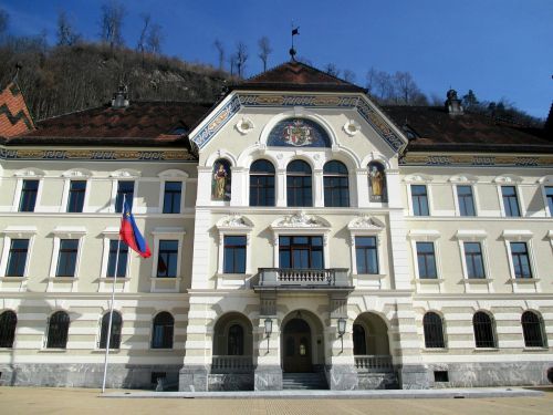 Lihtenšteino Kunigaikštystė, Vyriausybės Pastatai, Architektūra, Pastatas, Vaduz
