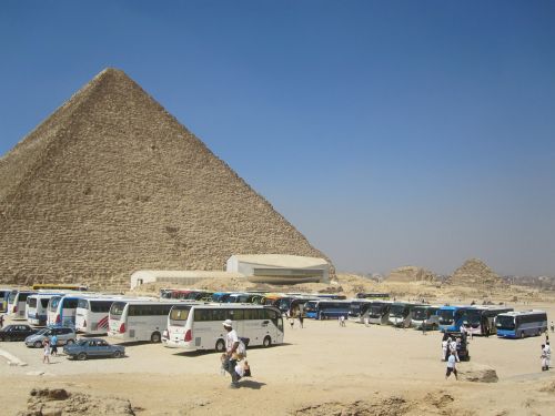 Piramidė, Egiptas, Dykuma