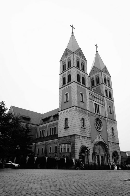 Čingdao, Čingdao Katalikų Bažnyčia, Gotikos Architektūra