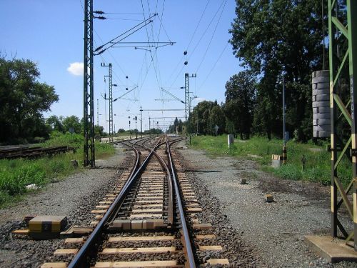 Geležinkelis, Traukinių Stotis, Atrodė, Gleise, Platforma, Geležinkelio Bėgiai