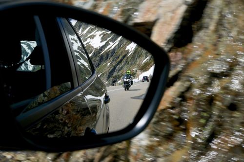 Galinis Veidrodis,  Tracker,  Motociklininkas,  Alpių Kelias