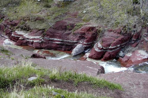 Raudonos Uolos, Upelis, Vanduo, Waterton Provincijos Parkas, Alberta, Kanada, Peizažas, Kraštovaizdis, Gamta