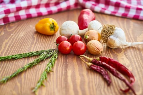 Paprika, Pomidoras, Maistas, Česnakai, Svogūnai, Pipirai, Sveikata, Daržovių, Sveikas, Rytas, Detoksikacija, Makro, Šviežias, Virtuvė, Mediena, Salotos, Žalias, Turėti Iškylą, Pusryčiai, Grybai, Iš Arti, Ekologiškas, Stalas, Išsamiai, Fonas, Horizontalus, Skanus, Fonas, Mityba, Vitaminas, Mityba, Niekas, Maisto Nuotrauka, Gražus, Sveika Gyvensena, Sveika Mityba, Produkto Nuotrauka, Veganas, Vegetariškas, Sveikas Maistas, Natūralus, Nuotrauka, Fotografija, Geltona